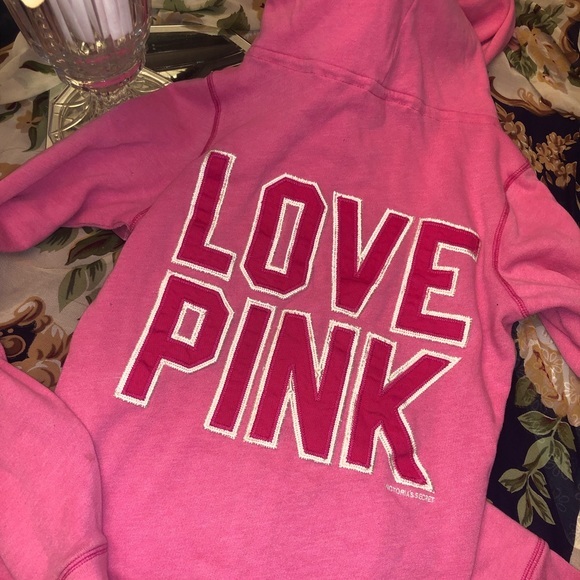 PINK Victoria's Secret Sweaters - 🎀 PINK Love Pink SWEATER 🎀